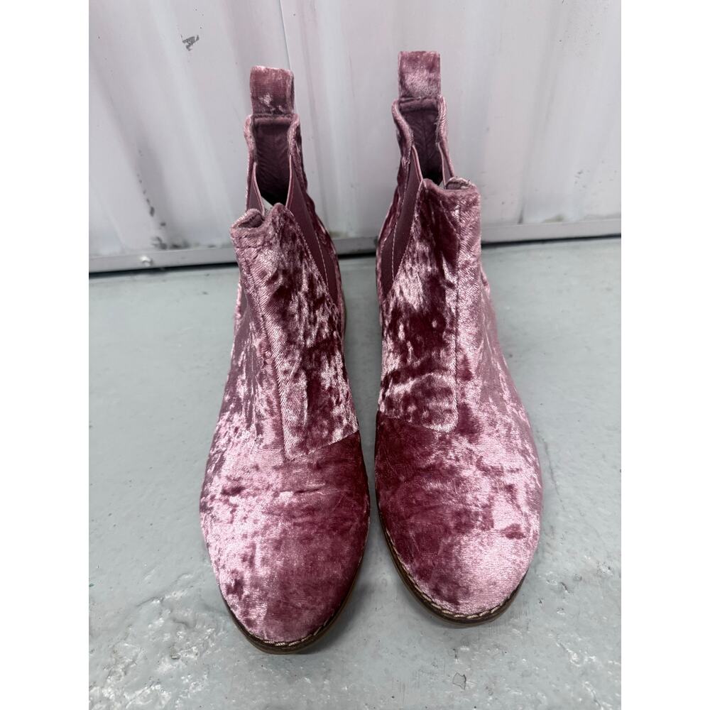 TOMS crushed velvet Ella chelsea pink mauve soft spring pull on booties boots - Picture 4 of 11